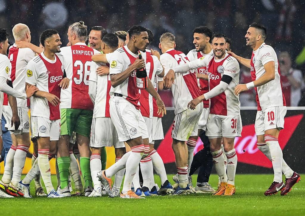 德甲转会期再迎强敌，萨克拉门托国王临场应变，主帅态度：话题不断，轮换策略成焦点的简单介绍